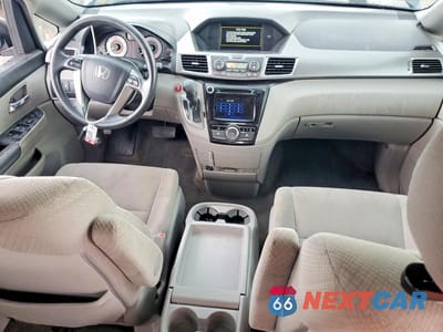 Zdjęcie 8 z 14 samochodu: 2016 HONDA ODYSSEY EX VIN:5FNRL5H42GB153381 - miniatura