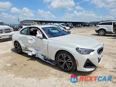 Czwarte zdjęcie samochodu z boku: 2026 BMW 230XI VIN:3MW33CM08T8F93078 - miniatura