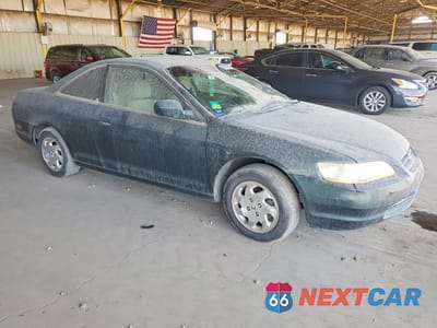 Czwarte zdjęcie samochodu z boku: 1999 HONDA ACCORD EX VIN:1HGCG315XXA011923 - miniatura
