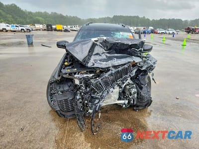 Piąte zdjęcie samochodu w środku: 2024 JEEP GRAND CHEROKEE L LAREDO VIN:1C4RJJAG9R8940172 - miniatura