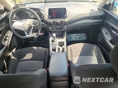 Zdjęcie 8 z 13 samochodu: 2025 NISSAN SENTRA SV VIN:3N1AB8CV6SY355352 - miniatura