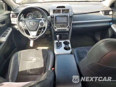 Zdjęcie 8 z 12 samochodu: 2013 TOYOTA CAMRY SE VIN:4T1BF1FK1DU707365 - miniatura