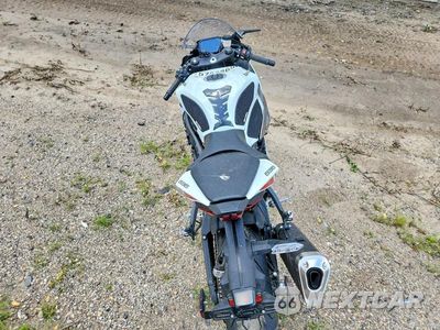Zdjęcie 6 z 9 samochodu: 2025 KAWASAKI ZX636 K VIN:JKBZXJK11SA007055 - miniatura