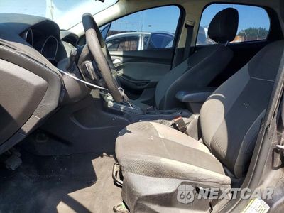 Zdjęcie 7 z 12 samochodu: 2013 FORD FOCUS SE VIN:1FADP3F22DL353034 - miniatura