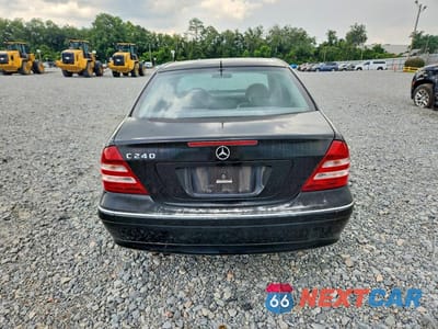 Zdjęcie 6 z 12 samochodu: 2005 MERCEDES-BENZ C 240 VIN:WDBRF61J65A724744 - miniatura