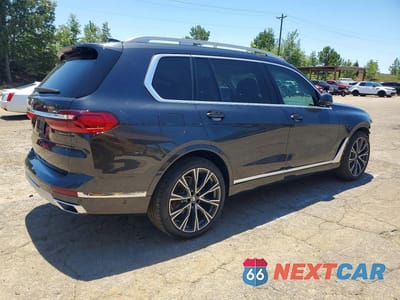 Trzecie zdjęcie samochodu z tyłu: 2020 BMW X7 XDRIVE40I VIN:5UXCW2C01L9B59193 - miniatura