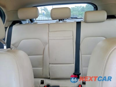 Zdjęcie 10 z 14 samochodu: 2020 MERCEDES-BENZ GLA 250 4MATIC VIN:WDCTG4GB7LJ679068 - miniatura