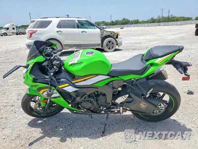 Trzecie zdjęcie samochodu z tyłu: 2025 KAWASAKI ZX636 K VIN:JKBZXJJ17SA023018 - miniatura