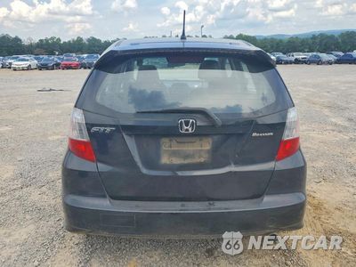 Zdjęcie 6 z 12 samochodu: 2013 HONDA FIT SPORT VIN:JHMGE8H6XDC038328 - miniatura