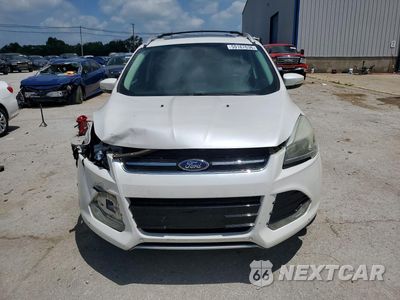 Piąte zdjęcie samochodu w środku: 2016 FORD ESCAPE TITANIUM VIN:1FMCU9J94GUA92442 - miniatura
