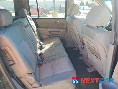 Zdjęcie 11 z 14 samochodu: 2011 HONDA PILOT EX VIN:5FNYF4H45BB013900 - miniatura