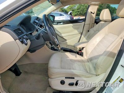Zdjęcie 7 z 12 samochodu: 2015 VOLKSWAGEN PASSAT SEL VIN:1VWCV7A32FC073696 - miniatura