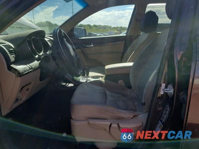 Zdjęcie 7 z 12 samochodu: 2012 KIA SORENTO LX VIN:5XYKTDA26CG250784 - miniatura