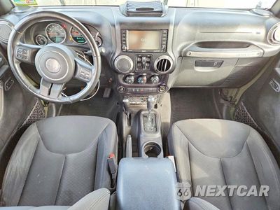 Zdjęcie 8 z 12 samochodu: 2015 JEEP WRANGLER UNLIMITED SPORT VIN:1C4BJWDGXFL740128 - miniatura