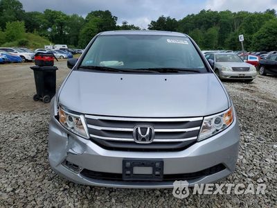 Piąte zdjęcie samochodu w środku: 2013 HONDA ODYSSEY EXL VIN:5FNRL5H67DB030138 - miniatura