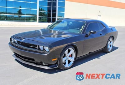 Drugie zdjęcie samochodu z przodu: 2008 DODGE CHALLENGER SRT-8 VIN:2B3LJ74W28H302271 - miniatura