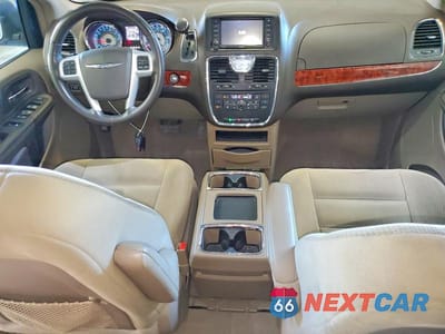 Zdjęcie 8 z 13 samochodu: 2016 CHRYSLER TOWN & COUNTRY TOURING VIN:2C4RC1BGXGR215805 - miniatura