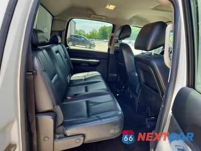 Zdjęcie 10 z 12 samochodu: 2013 CHEVROLET SILVERADO K1500 LT VIN:3GCPKSE77DG260598 - miniatura