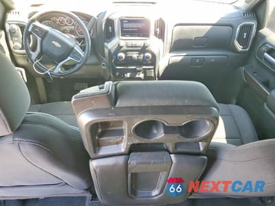 Zdjęcie 8 z 12 samochodu: 2021 CHEVROLET SILVERADO C1500 LT VIN:3GCPWCED2MG201247 - miniatura