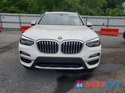Piąte zdjęcie samochodu w środku: 2018 BMW X3 XDRIVE30I VIN:5UXTR9C53JLD68883 - miniatura