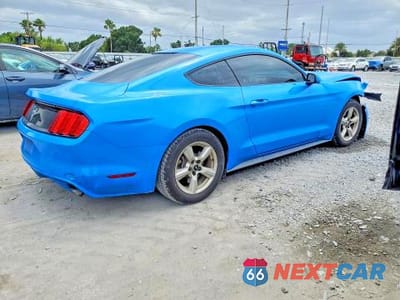 Trzecie zdjęcie samochodu z tyłu: 2017 FORD MUSTANG VIN:1FA6P8AM6H5249347 - miniatura
