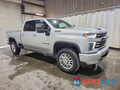Czwarte zdjęcie samochodu z boku: 2022 CHEVROLET SILVERADO K2500 HIGH COUNTRY VIN:2GC4YRE75N1215356 - miniatura