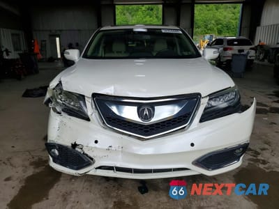 Piąte zdjęcie samochodu w środku: 2016 ACURA RDX ADVANCE VIN:5J8TB4H76GL023437 - miniatura