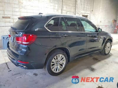 Trzecie zdjęcie samochodu z tyłu: 2017 BMW X5 XDR40E VIN:5UXKT0C59H0S80180 - miniatura