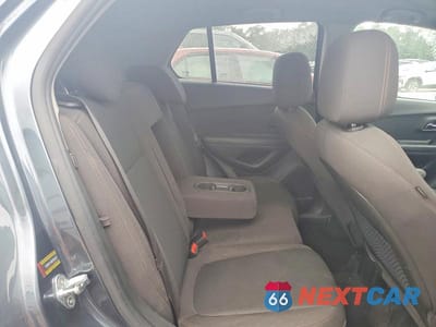 Zdjęcie 11 z 13 samochodu: 2021 CHEVROLET TRAX LS VIN:KL7CJNSB0MB326541 - miniatura