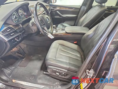 Zdjęcie 7 z 12 samochodu: 2017 BMW X5 XDRIVE35I VIN:5UXKR0C32H0V82360 - miniatura
