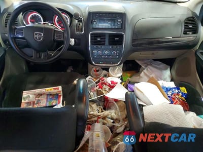 Zdjęcie 8 z 13 samochodu: 2016 DODGE GRAND CARAVAN SE VIN:2C4RDGBGXGR218106 - miniatura