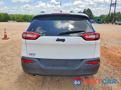 Zdjęcie 6 z 13 samochodu: 2017 JEEP CHEROKEE SPORT VIN:1C4PJLAB3HW585453 - miniatura