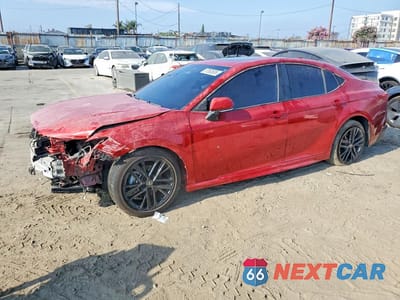 2025 TOYOTA CAMRY SE 4T1DAACK1SU184681 - główne zdjęcie licytacji z USA - miniatura