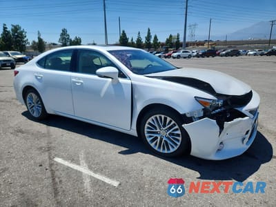 Czwarte zdjęcie samochodu z boku: 2015 LEXUS ES 350 VIN:JTHBK1GGXF2199646 - miniatura
