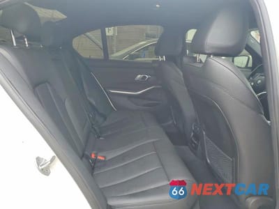 Zdjęcie 10 z 12 samochodu: 2021 BMW 330E VIN:3MW5P7J06M8B98245 - miniatura