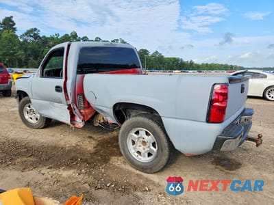 Drugie zdjęcie samochodu z przodu: 2001 CHEVROLET SILVERADO K1500 VIN:1GCEK14T21Z119529 - miniatura