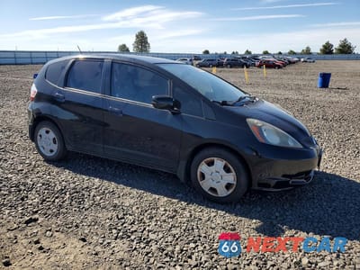 Czwarte zdjęcie samochodu z boku: 2013 HONDA FIT VIN:JHMGE8H33DC015205 - miniatura