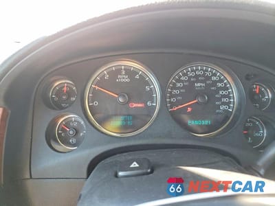Zdjęcie 9 z 13 samochodu: 2008 GMC YUKON VIN:1GKFK13088J102825 - miniatura