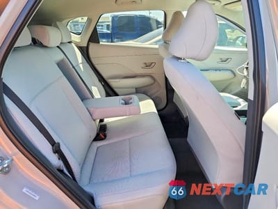 Zdjęcie 10 z 12 samochodu: 2025 HYUNDAI KONA SEL VIN:KM8HBCABXSU285876 - miniatura