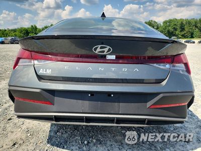 Zdjęcie 6 z 12 samochodu: 2025 HYUNDAI ELANTRA SEL SPORT VIN:KMHLM4DG1SU044919 - miniatura
