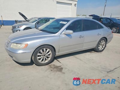 2007 HYUNDAI AZERA KMHFC46F67A190052 - główne zdjęcie licytacji z USA - miniatura