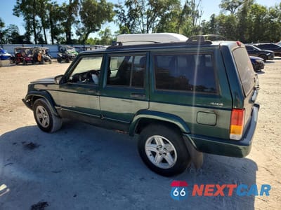 Drugie zdjęcie samochodu z przodu: 2001 JEEP CHEROKEE CLASSIC VIN:1J4FF58SX1L621476 - miniatura
