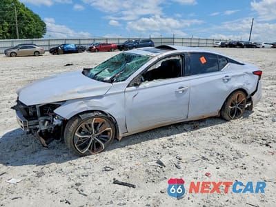 2024 NISSAN ALTIMA SR 1N4BL4CV3RN311278 - główne zdjęcie licytacji z USA - miniatura