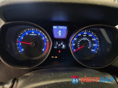 Zdjęcie 9 z 12 samochodu: 2017 HYUNDAI ELANTRA GT BASE VIN:KMHD35LH3HU376845 - miniatura