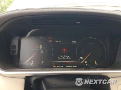 Zdjęcie 9 z 13 samochodu: 2014 LAND ROVER RANGE ROVER SUPERCHARGED VIN:SALGS2TF7EA192872 - miniatura