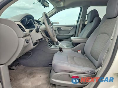 Zdjęcie 7 z 13 samochodu: 2015 CHEVROLET TRAVERSE LS VIN:1GNKRFED4FJ239462 - miniatura