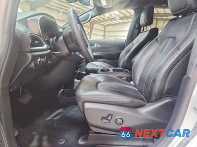 Zdjęcie 7 z 13 samochodu: 2026 CHRYSLER PACIFICA SELECT VIN:2C4RC1BG3TR239700 - miniatura