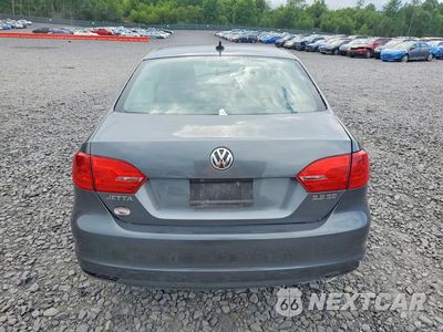 Zdjęcie 6 z 12 samochodu: 2013 VOLKSWAGEN JETTA SE VIN:3VWDP7AJ8DM427195 - miniatura