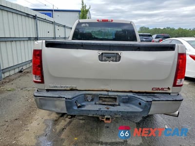 Zdjęcie 6 z 12 samochodu: 2008 GMC SIERRA C1500 VIN:1GTEC19X38Z209422 - miniatura