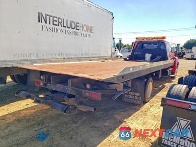 Trzecie zdjęcie samochodu z tyłu: 2005 FORD F650 SUPER DUTY VIN:3FRNF65F35V202482 - miniatura